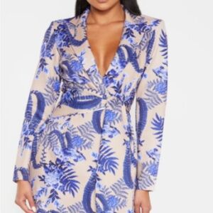 Floral wrapped dress. Mini dress worn once